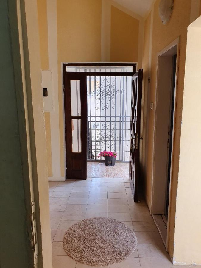 Trosoban Stan Apartment *